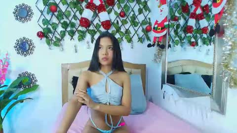 Isabella  online show from November 14, 8:51 pm