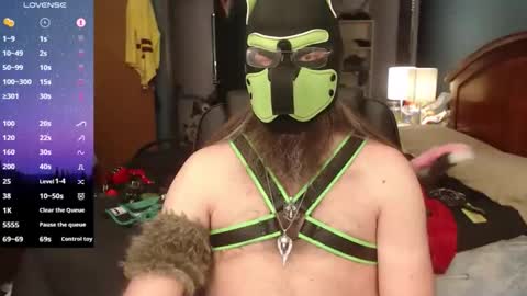 Snapshot of kinkywolf87 chatting on April 20, 7:26 pm kinkywolf87 online show from April 20, 7:26 pm