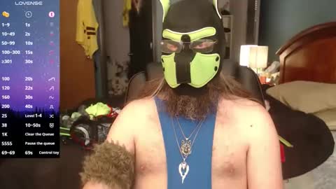 Snapshot of kinkywolf87 chatting on June 10, 8:19 pm kinkywolf87 online show from June 10, 8:19 pm