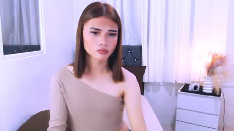 kiora_greyson online show from August 6, 5:26 pm