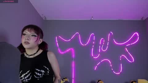 Snapshot of kioto_vamp chatting on May 29, 1:53 pm kioto_vamp online show from May 29, 1:53 pm