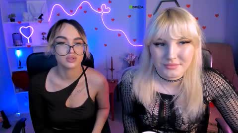 Kira  online show from February 19, 9:00 pm