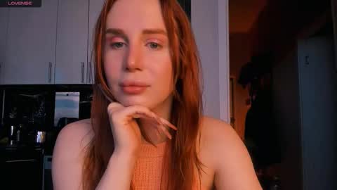 Snapshot of kira_sunrise chatting on March 7, 8:55 am Kira online show from March 7, 8:55 am