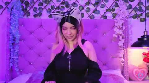 Snapshot of kira_yuzu chatting on May 4, 8:49 pm Kira online show from May 4, 8:49 pm