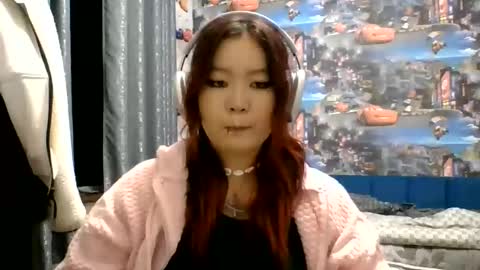 Snapshot of kiradrip chatting on October 22, 7:57 pm Kira online show from October 22, 7:57 pm