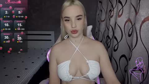 kirakrox online show from February 16, 10:00 am