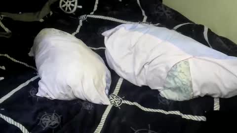 Snapshot of kiranoir1 chatting on March 14, 10:32 am Kira online show from March 14, 10:32 am