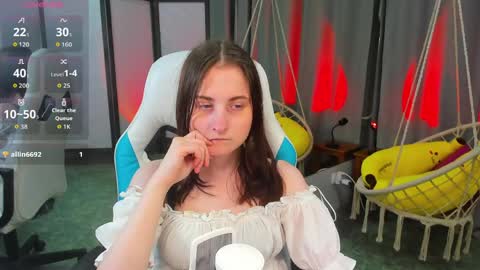 Snapshot of kiraparker chatting on May 11, 5:10 pm KiraParker online show from May 11, 5:10 pm