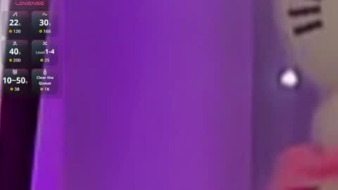 Snapshot of kiraparker chatting on May 25, 6:14 pm KiraParker online show from May 25, 6:14 pm