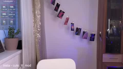 Kira cute online show from February 12, 2:34 pm