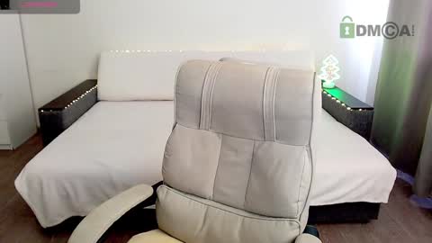 Snapshot of kiri_is_all chatting on January 16, 8:22 am Kiri online show from January 16, 8:22 am