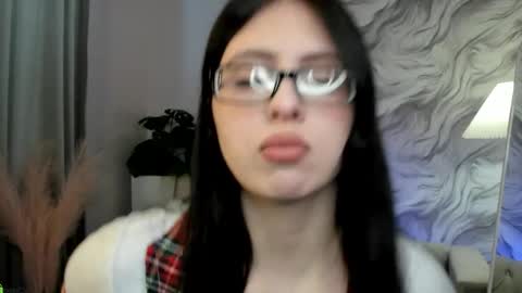 Snapshot of kisa_blaze chatting on April 7, 10:15 am Kisa online show from April 7, 10:15 am