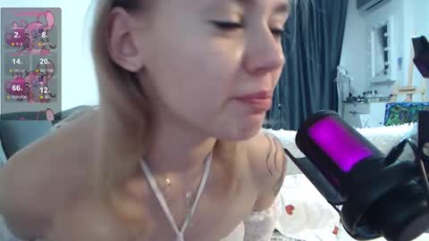 Snapshot of kisi_missi chatting on January 21, 11:45 pm Kisi online show from January 21, 11:45 pm