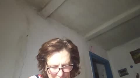 kissandvibe online show from May 21, 7:21 pm