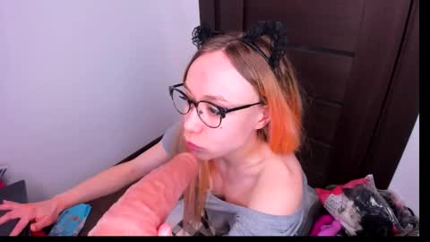 Secret 3 online show from February 12, 4:24 pm