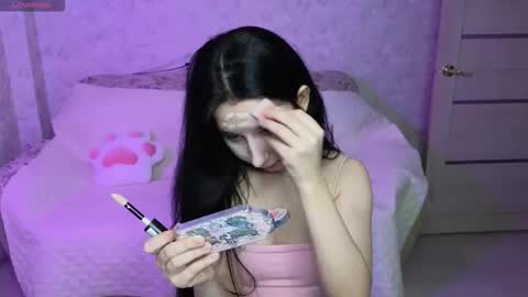 Snapshot of kisses_eva chatting on March 1, 11:12 am Hot Eva online show from March 1, 11:12 am