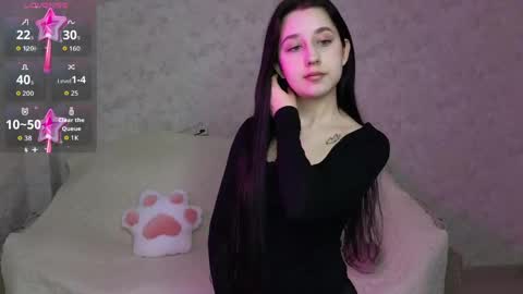 Hot Eva online show from April 9, 6:02 pm