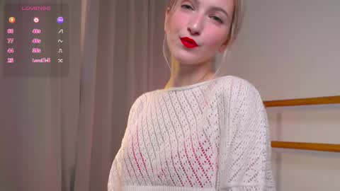 Snapshot of kisskiss_muah chatting on September 23, 2:09 pm Kate online show from September 23, 2:09 pm