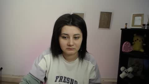 kissleoxx online show from March 25, 1:39 pm