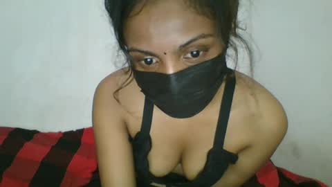 Snapshot of kissy_doll1 chatting on June 17, 7:04 pm kissy_doll1 online show from June 17, 7:04 pm