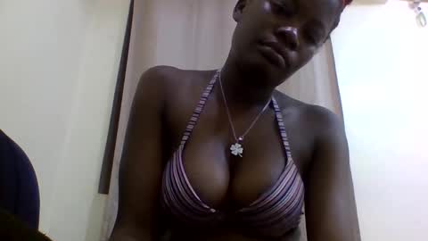 kissybabe01 online show from October 10, 7:46 pm