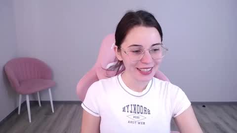 Vikki Rose online show from October 22, 5:19 am