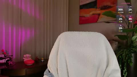 Aya   online show from May 30, 12:46 pm