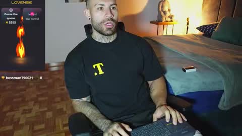 kite__ online show from February 20, 1:11 pm