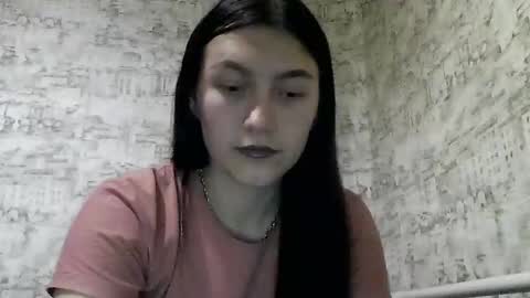 Snapshot of kiti_kitiss chatting on January 14, 11:53 am kiti_kitiss online show from January 14, 11:53 am