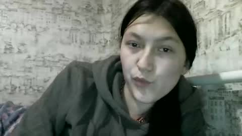 Snapshot of kiti_kitiss chatting on January 15, 12:25 pm kiti_kitiss online show from January 15, 12:25 pm