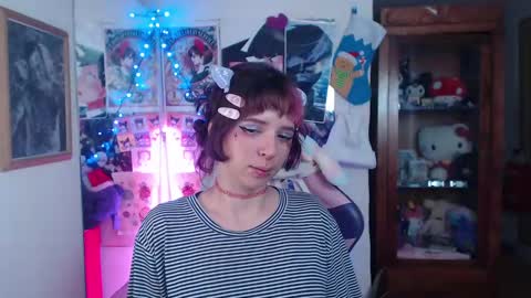 Snapshot of kitsunearineko chatting on December 12, 9:08 am Ari Keimiwrights  online show from December 12, 9:08 am