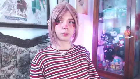 Snapshot of kitsunearineko chatting on October 16, 1:28 am Ari Keimiwrights  online show from October 16, 1:28 am