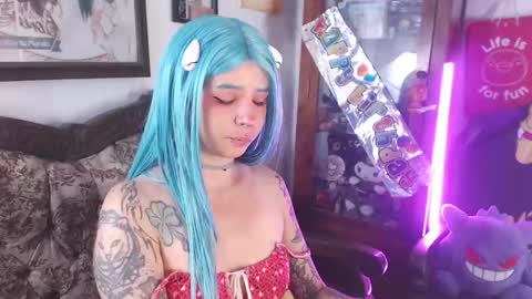 Snapshot of kitsunearineko chatting on November 2, 11:29 pm Ari Keimiwrights  online show from November 2, 11:29 pm