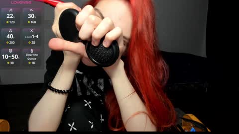 Snapshot of kitsunemoon chatting on January 11, 8:10 pm Kitsune online show from January 11, 8:10 pm