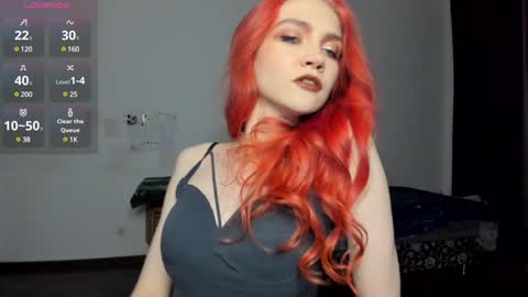 Snapshot of kitsunemoon chatting on January 17, 10:01 pm Kitsune online show from January 17, 10:01 pm