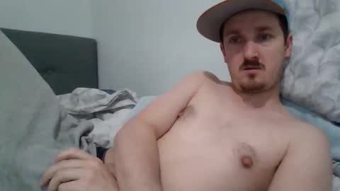 Snapshot of kittenfoxxx chatting on November 14, 3:22 pm kittenfoxxx online show from November 14, 3:22 pm