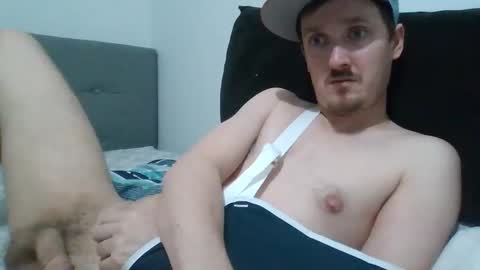 Snapshot of kittenfoxxx chatting on November 21, 3:00 pm kittenfoxxx online show from November 21, 3:00 pm