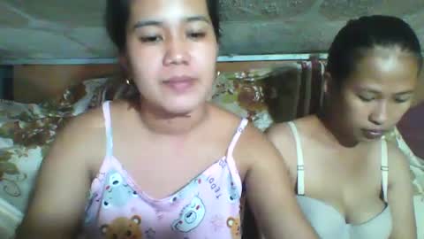 Snapshot of kittensquirtpussy chatting on January 14, 1:36 am kittensquirtpussy online show from January 14, 1:36 am