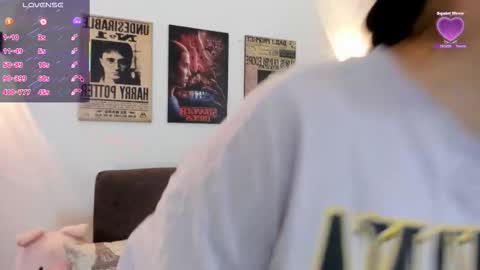 kitten online show from March 3, 3:18 pm