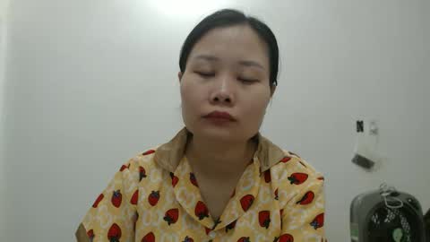 kitti_baby2x online show from March 26, 2:50 am