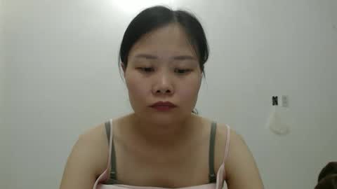 kitti_baby2x online show from April 9, 8:31 am