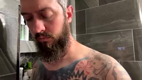 kittmatt31 online show from May 25, 1:11 am