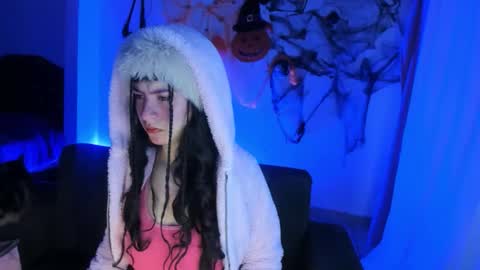 kitty__chs online show from November 17, 11:27 am