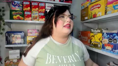 Snapshot of kitty__pinnk chatting on March 28, 8:08 pm KAROL online show from March 28, 8:08 pm