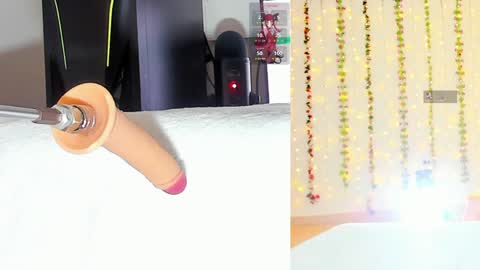 Snapshot of kitty__rosse__ chatting on May 30, 10:01 am Kitty online show from May 30, 10:01 am