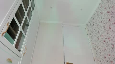 sophie online show from February 26, 6:40 pm