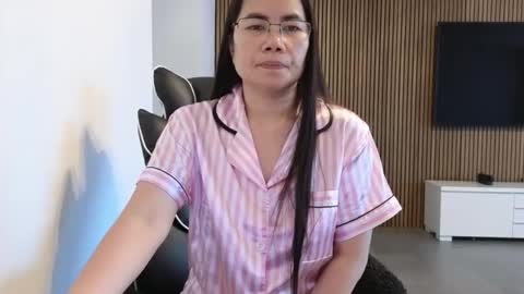 kittybabe0528 online show from May 26, 5:03 am