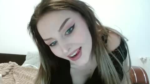 Kitty online show from April 15, 10:11 am