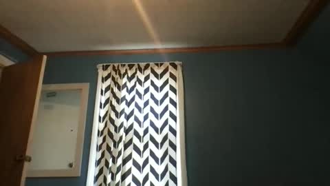 Snapshot of kittycatkendra chatting on November 10, 1:43 pm kittycatkendra online show from November 10, 1:43 pm