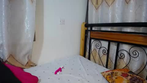 Fay online show from February 16, 10:39 pm